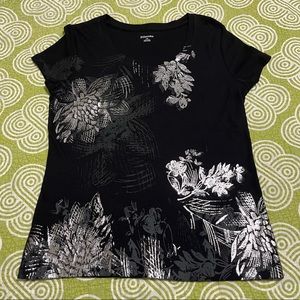 St John’s  Bay top with foil design. Size large